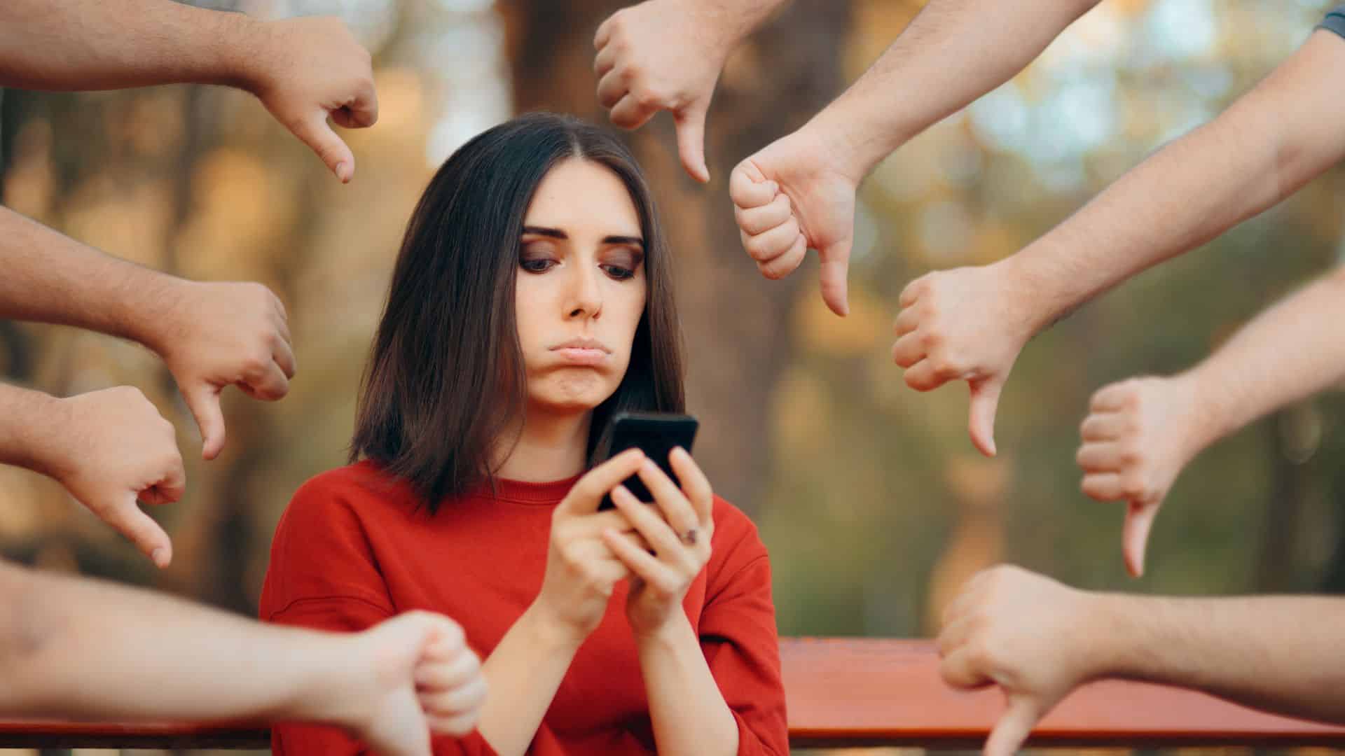 How-does-Social-Media-affect-your-Mental-Health